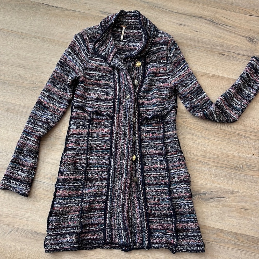 Chic warm Free People cardigan